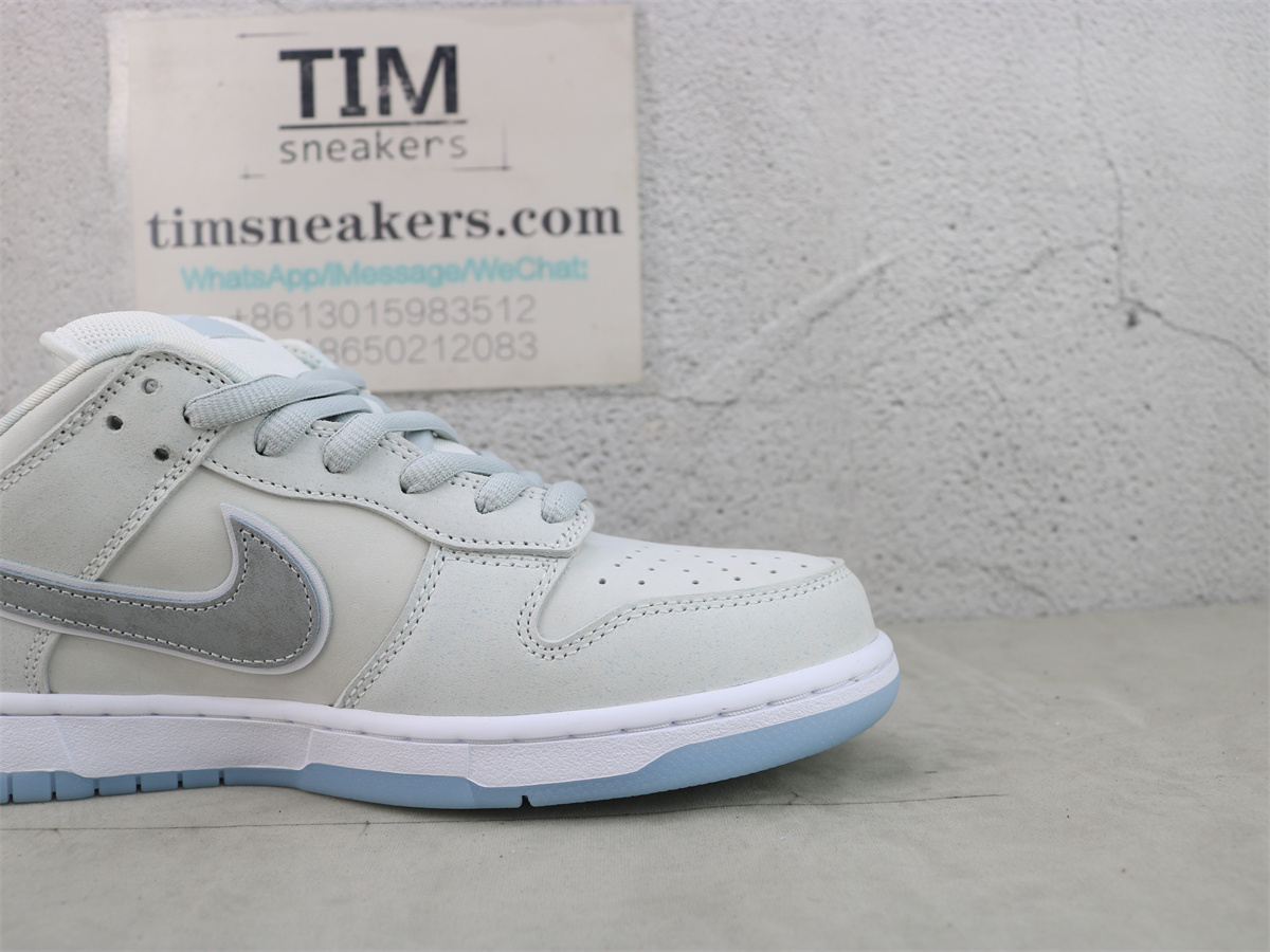 M Batch Concepts x Nike SB Dunk Low White Lobster FD8776 100